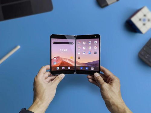 科技與文化的交織 折疊屏革新、新品動(dòng)態(tài)與大師隕落